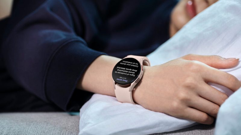 سامسونج تحصل على ترخيص إدارة الغذاء والدواء الأمريكيّة لميّزة “انقطاع التنفّس أثناء النوم” على ساعة Galaxy Watch